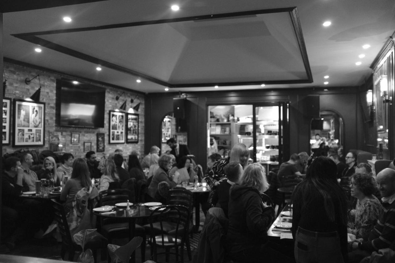 The Wellington Hotel Birmingham - Breakfast Included, Near O2 Academy & City Centre Eksteriør billede