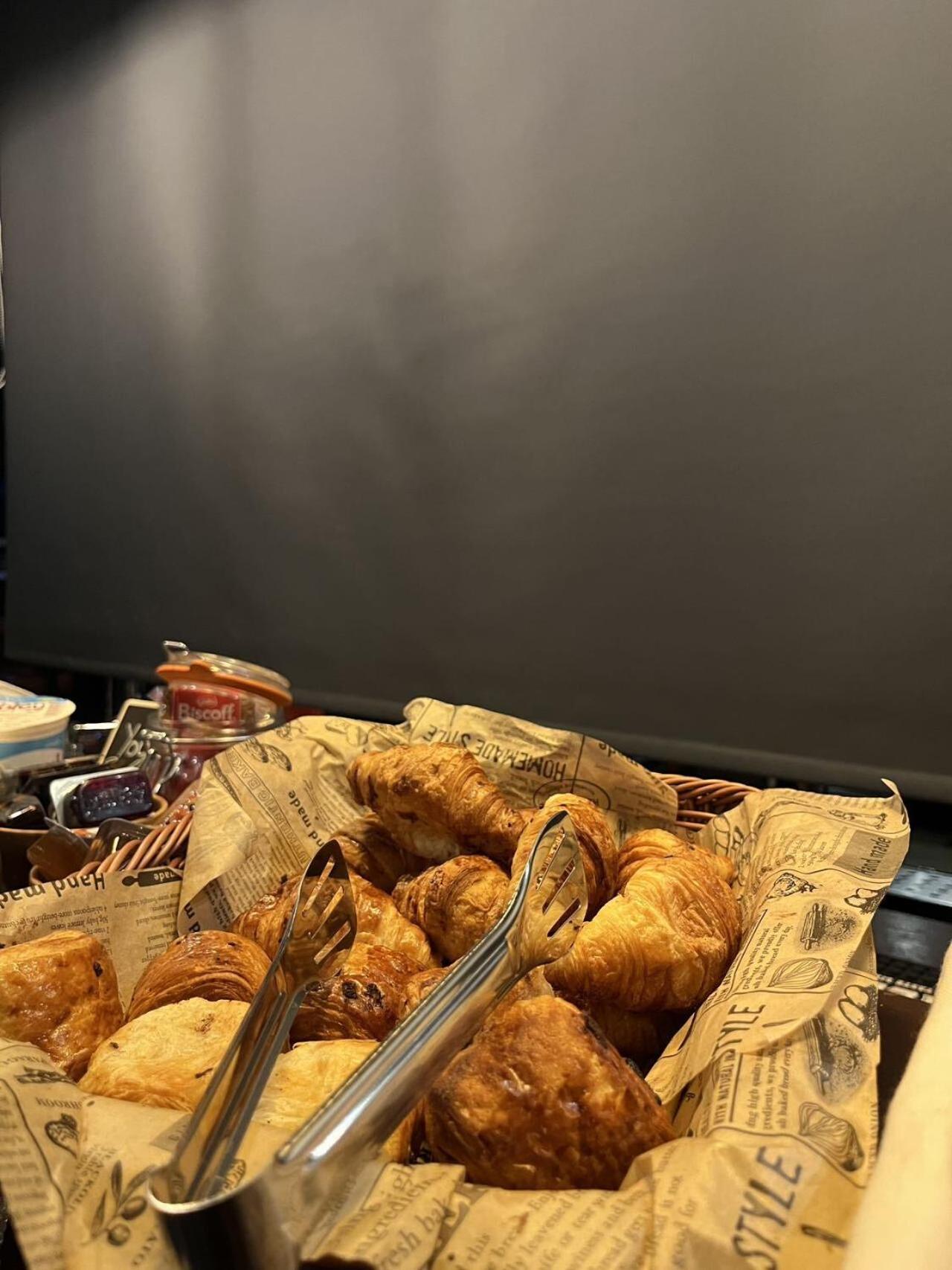 The Wellington Hotel Birmingham - Breakfast Included, Near O2 Academy & City Centre Eksteriør billede